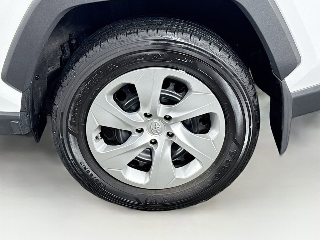 Certified 2023 Toyota RAV4 LE image 10