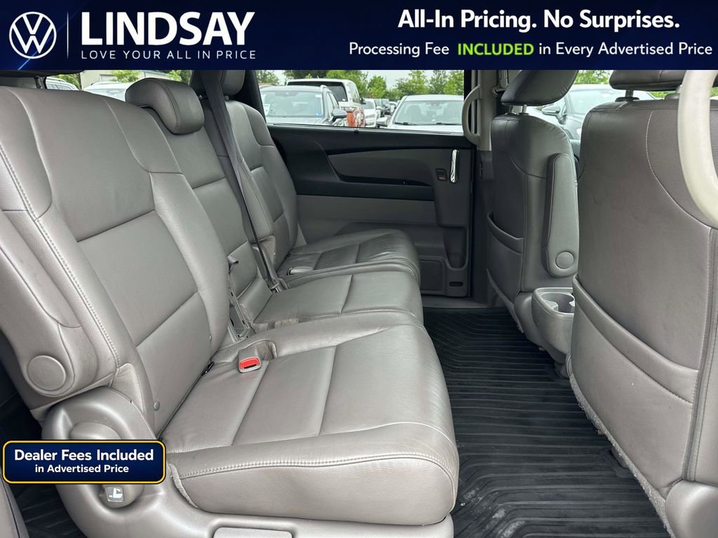 Used 2015 Honda Odyssey Touring Elite image 13