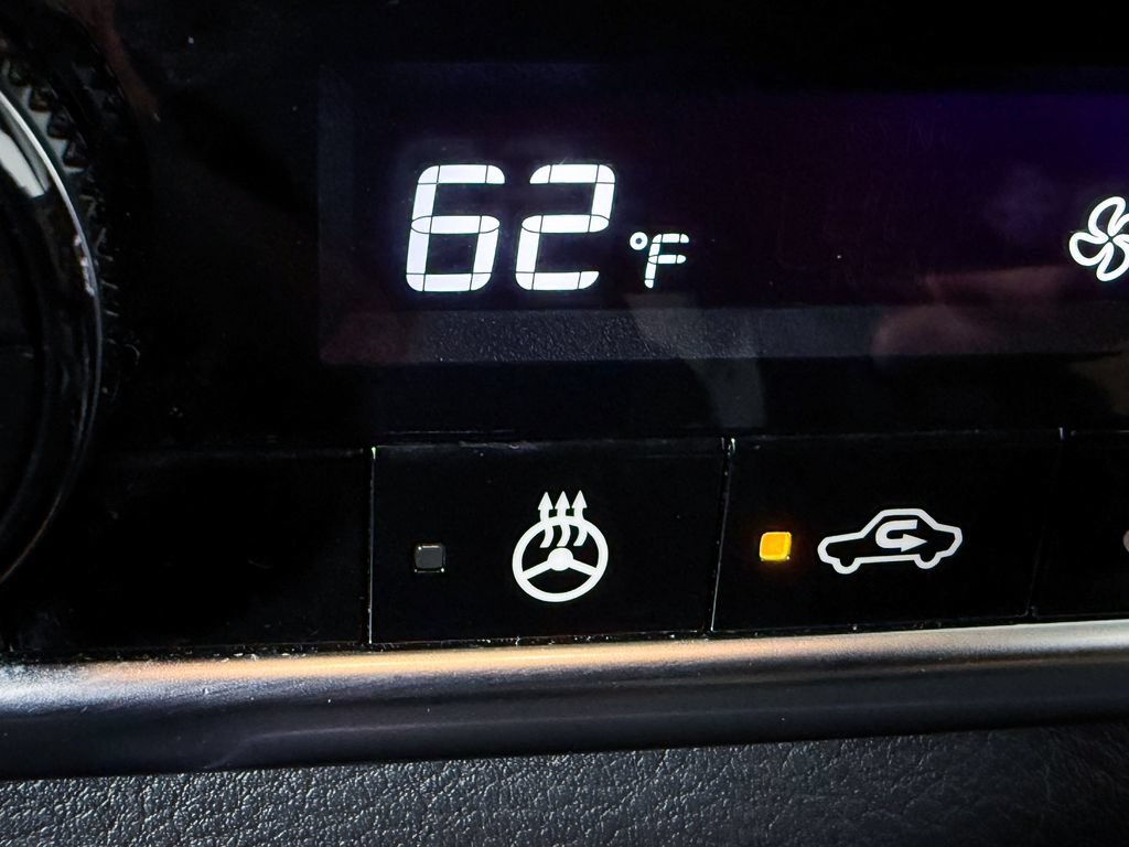 Certified 2024 Nissan Rogue SL FWD image 29