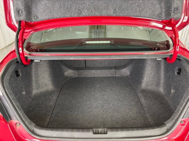 Used 2018 Honda Accord Sport image 13