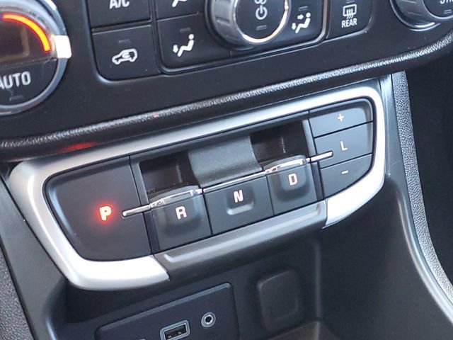 Used 2023 GMC Terrain SLE w/ Driver Convenience Package AWD/4WD image 21