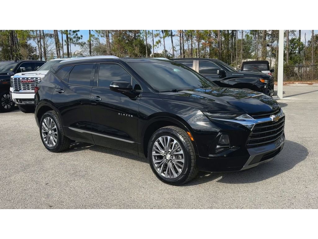 Certified 2021 Chevrolet Blazer Premier image 2