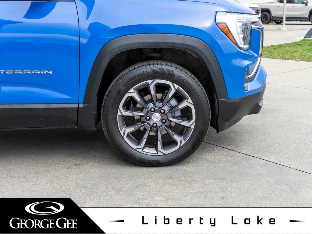Used 2026 GMC Terrain Elevation w/ Elevation Premium Package image 35