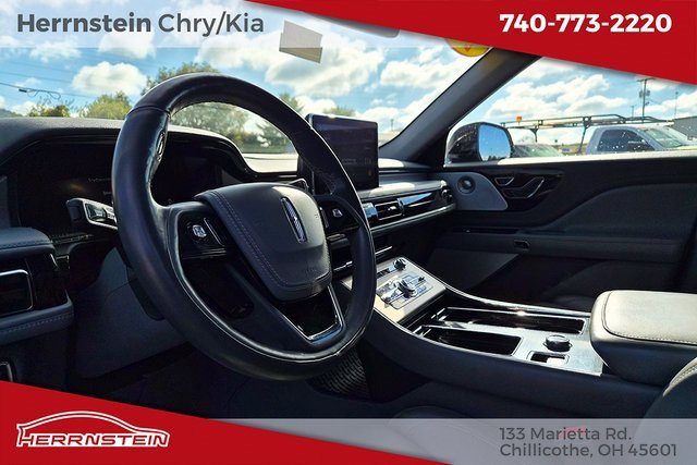 Used 2020 Lincoln Aviator Reserve w/ Equipment Group 202A image 20