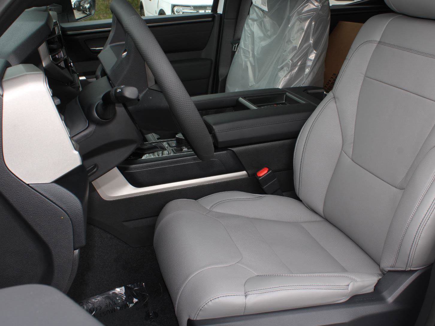 New 2026 Toyota Tundra SR5 image 16