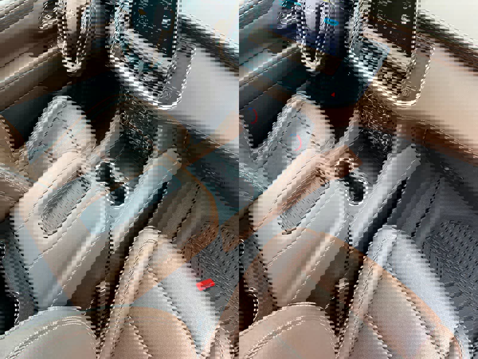 Used 2023 Chevrolet Tahoe High Country image 17