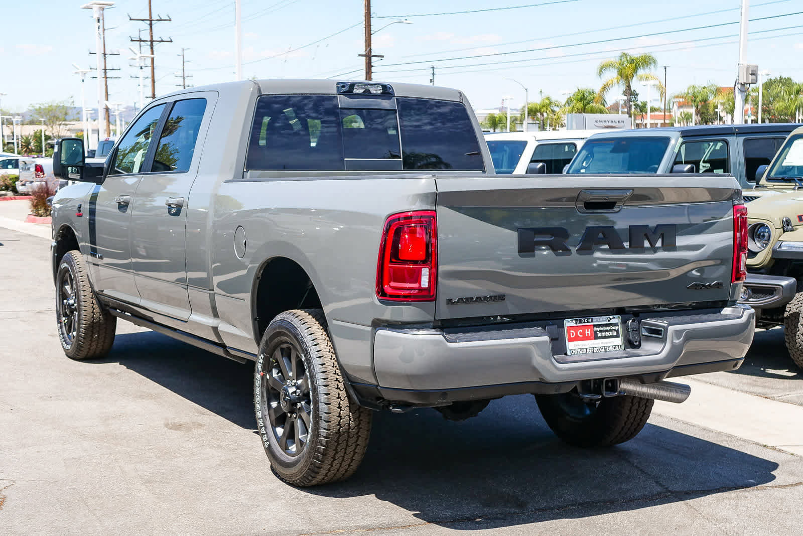 New 2026 RAM 2500 Laramie AWD/4WD image 4