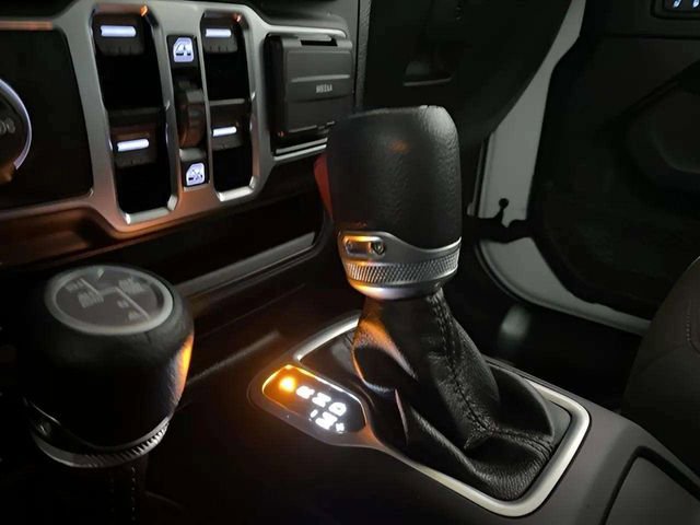 Used 2025 Jeep Wrangler Unlimited Sahara w/ Safety Group image 53