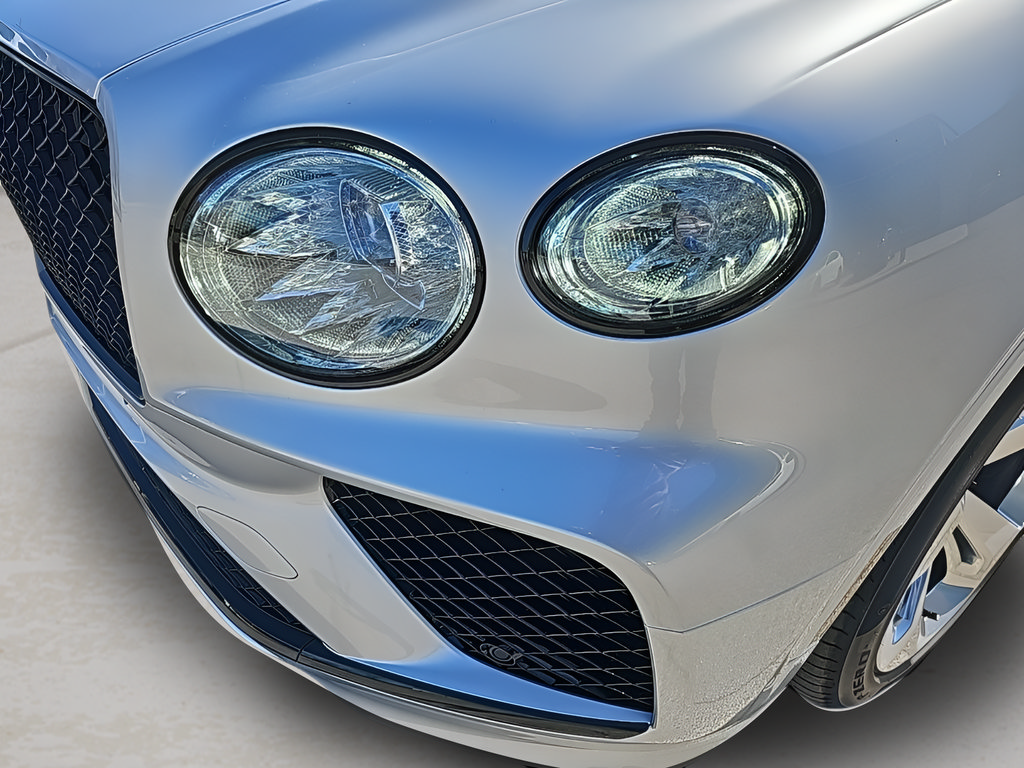 New 2024 Bentley Bentayga AWD/4WD image 9