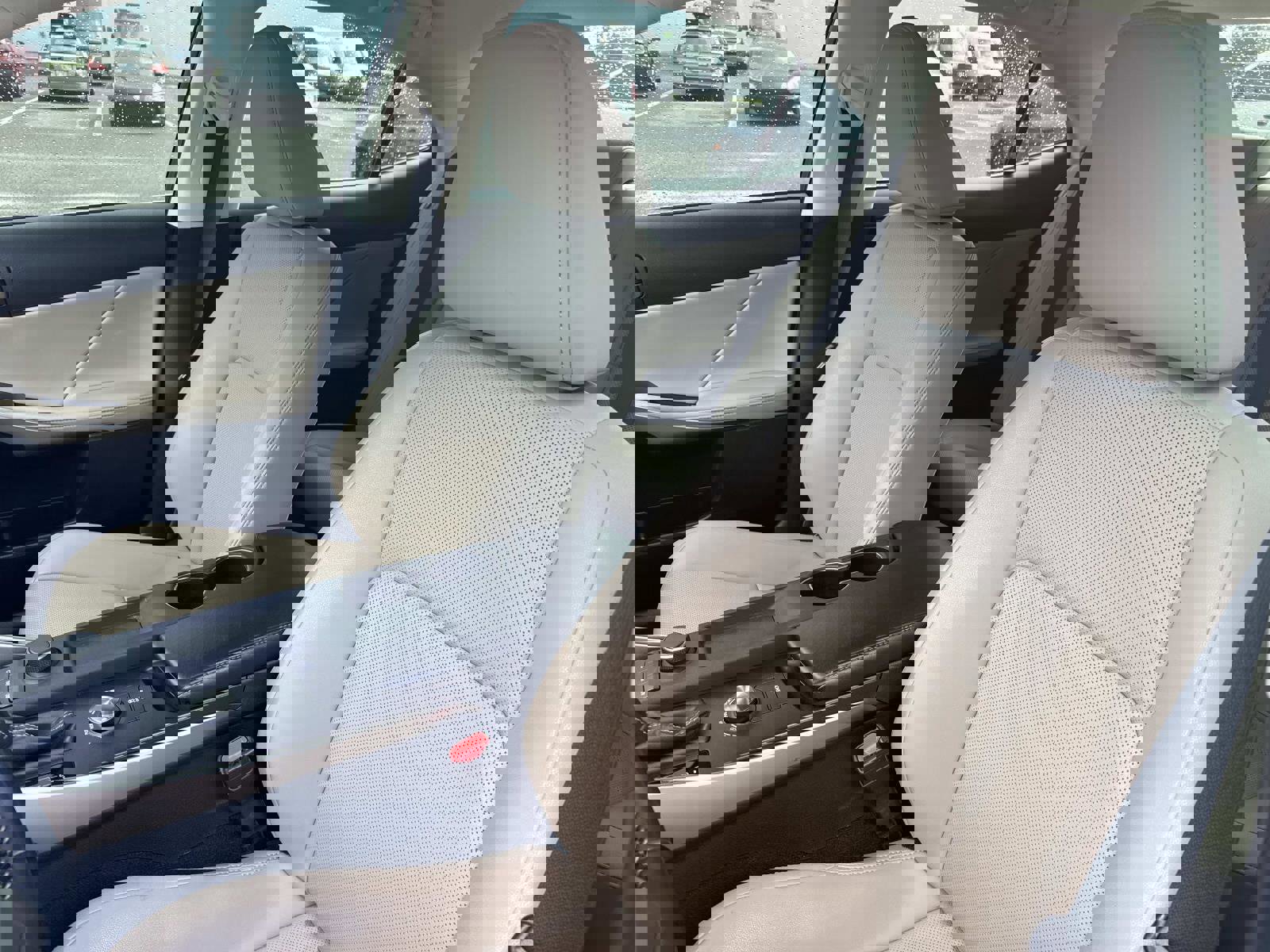 Used 2020 Lexus IS 300 image 14