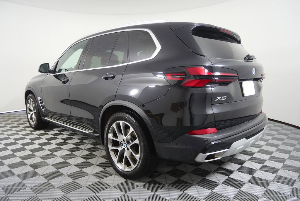 Certified 2025 BMW X5 xDrive40i image 5
