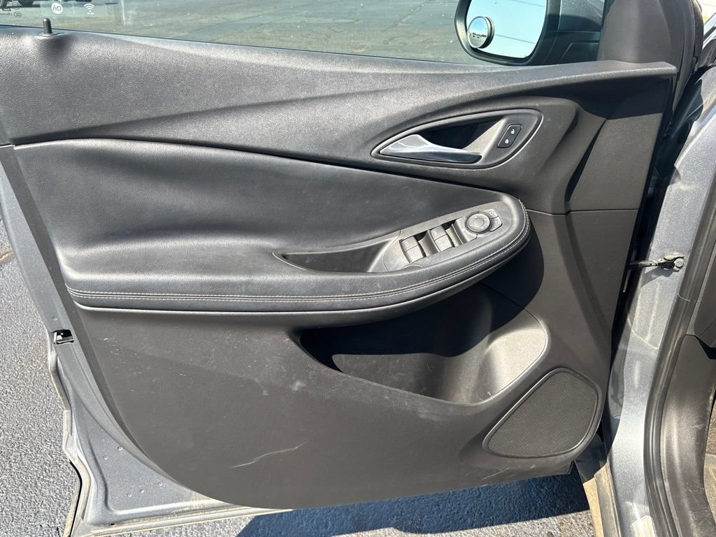Used 2021 Buick Encore GX Preferred FWD image 7