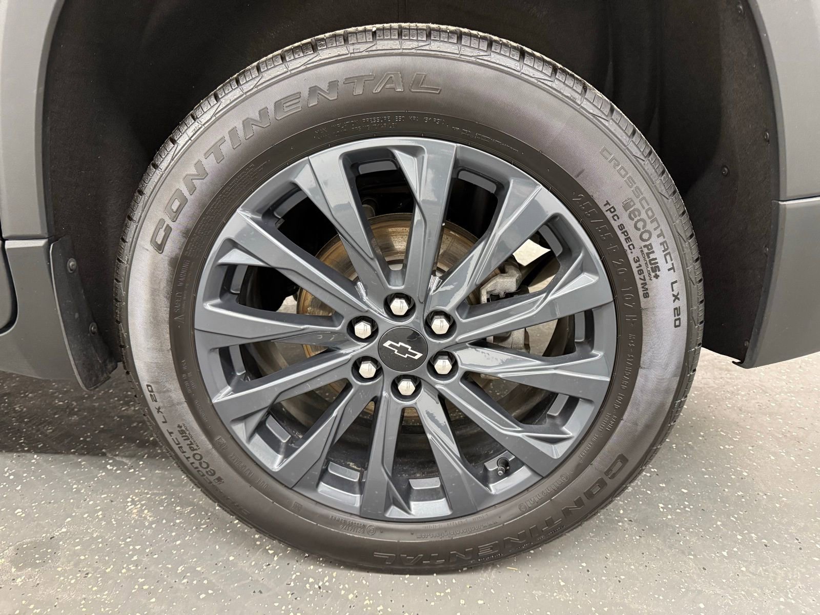 Used 2023 Chevrolet Traverse RS w/ LPO, Floor Liner Package image 19