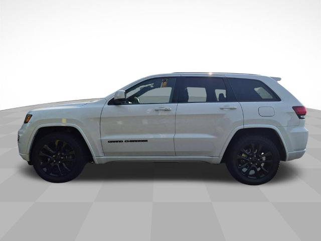 Used 2020 Jeep Grand Cherokee Altitude AWD/4WD image 6