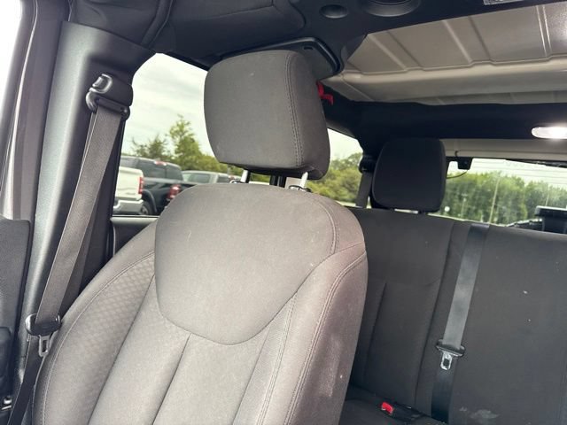 Used 2018 Jeep Wrangler Unlimited Sport S AWD/4WD image 33