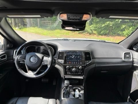 Used 2021 Jeep Grand Cherokee Limited w/ Luxury Group II AWD/4WD image 15