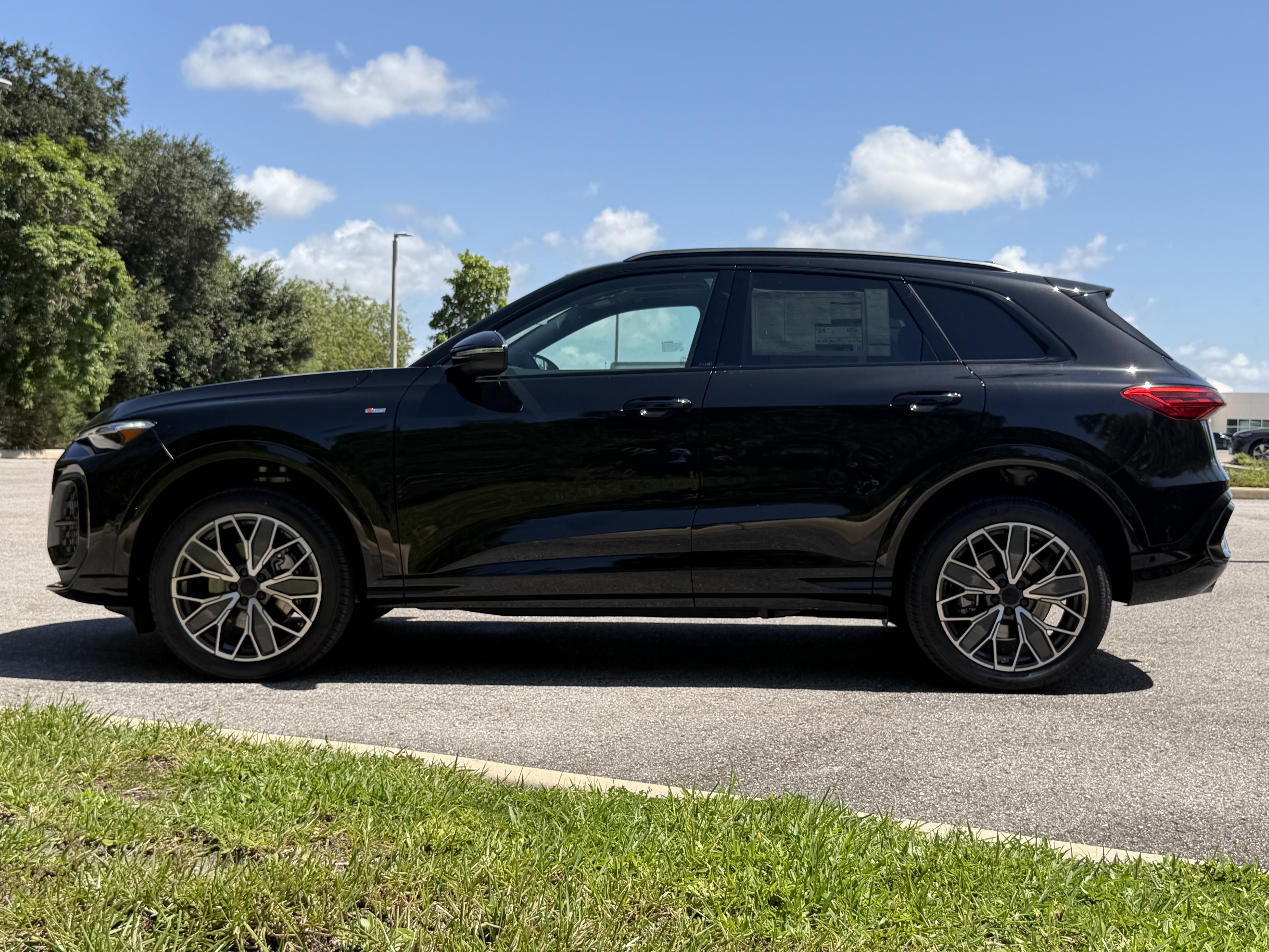 New 2026 Audi Q5 Premium Plus AWD/4WD image 6