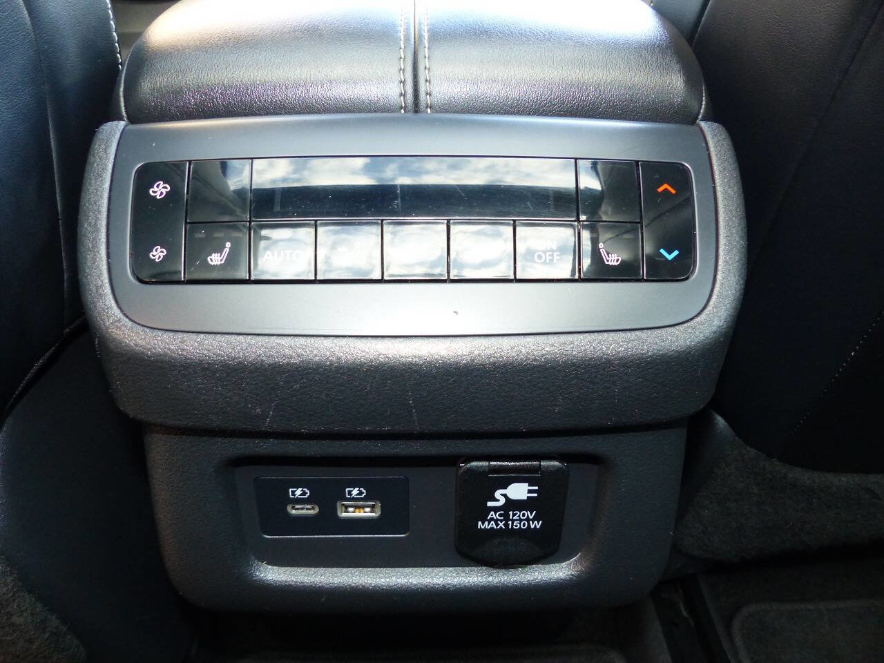 Used 2022 Nissan Pathfinder Platinum w/ Cargo Package FWD image 37