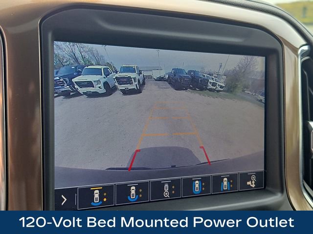 Used 2019 Chevrolet Silverado 1500 High Country w/ Technology Package AWD/4WD image 16