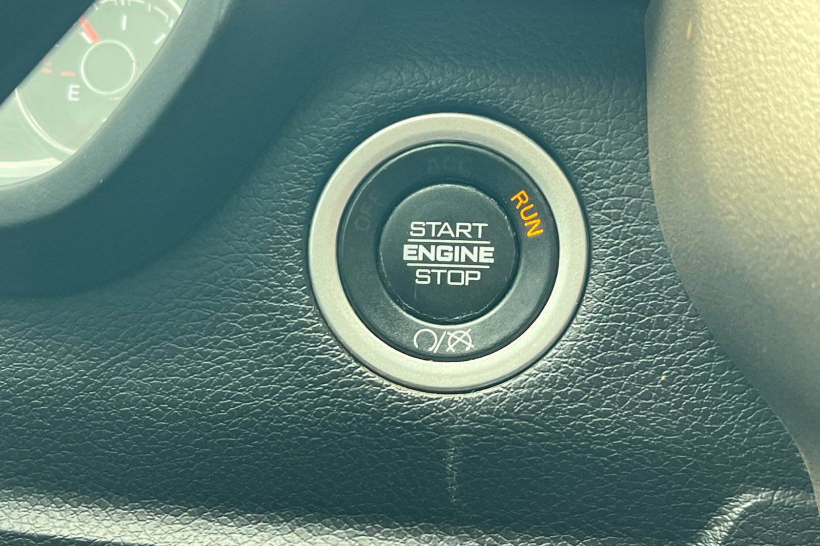 Used 2024 RAM 2500 Laramie image 20