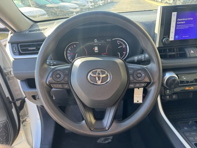Used 2024 Toyota RAV4 LE image 23