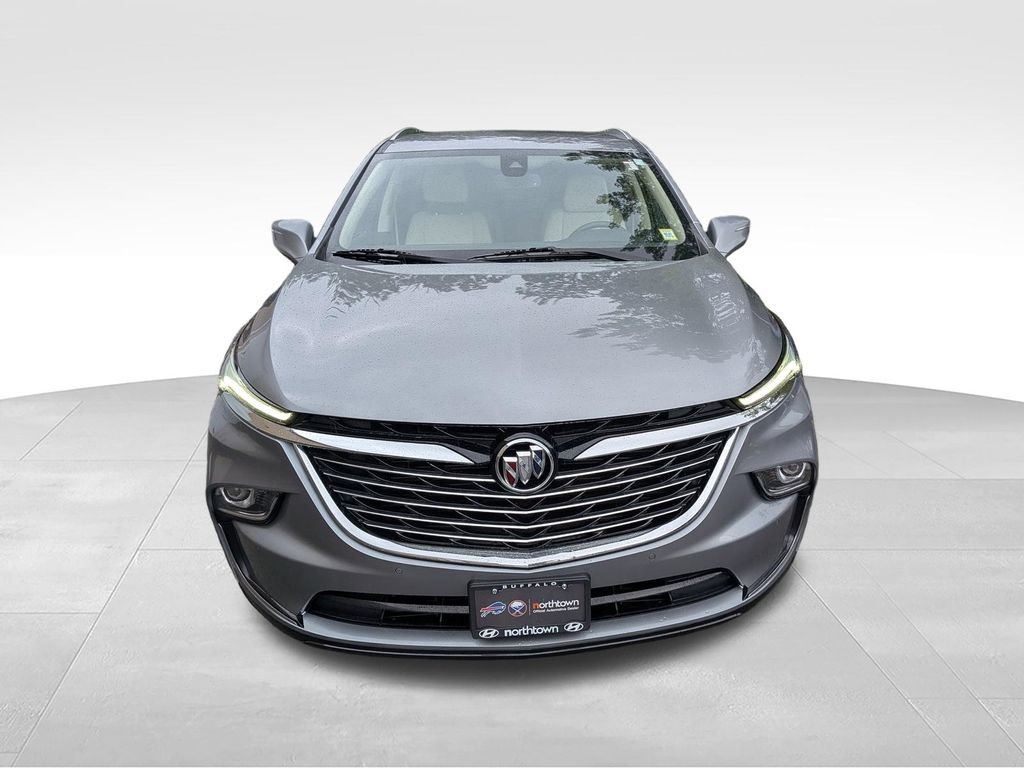 Used 2024 Buick Enclave Essence AWD/4WD image 6
