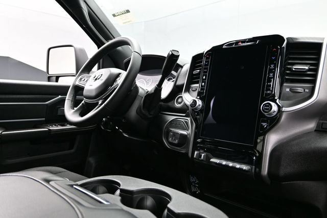 Used 2025 RAM 2500 Big Horn AWD/4WD image 15