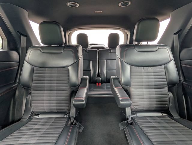 Used 2025 Ford Explorer ST-Line AWD/4WD image 34