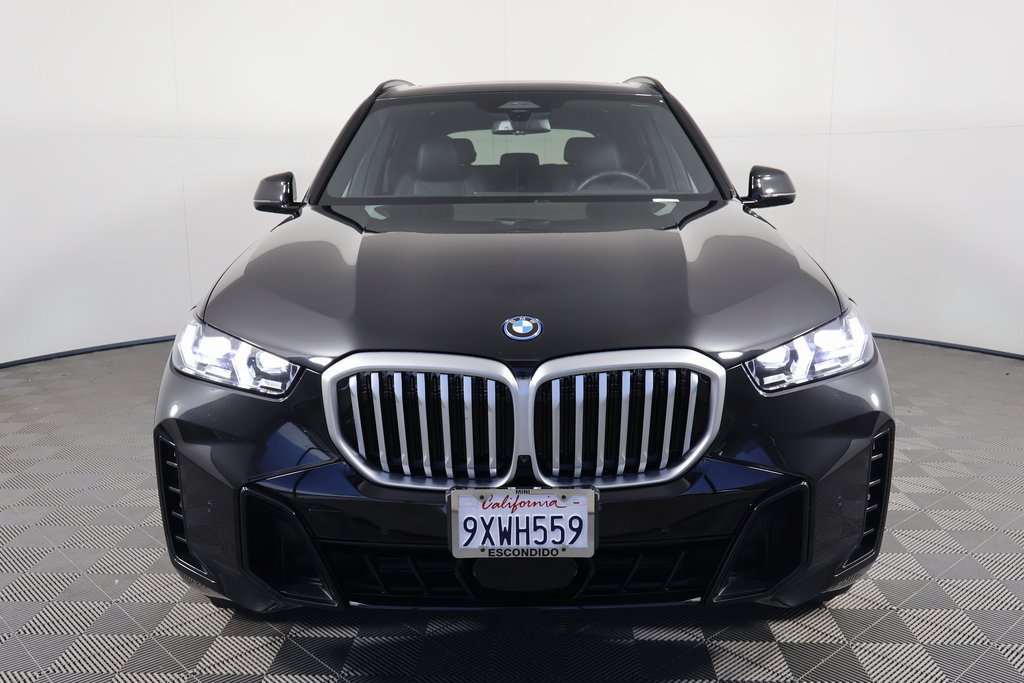 Used 2026 BMW X5 xDrive50e w/ M Sport Package AWD/4WD image 2