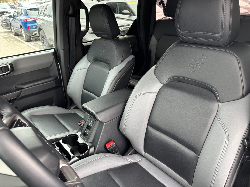 Used 2024 Ford Bronco Black Diamond AWD/4WD image 16