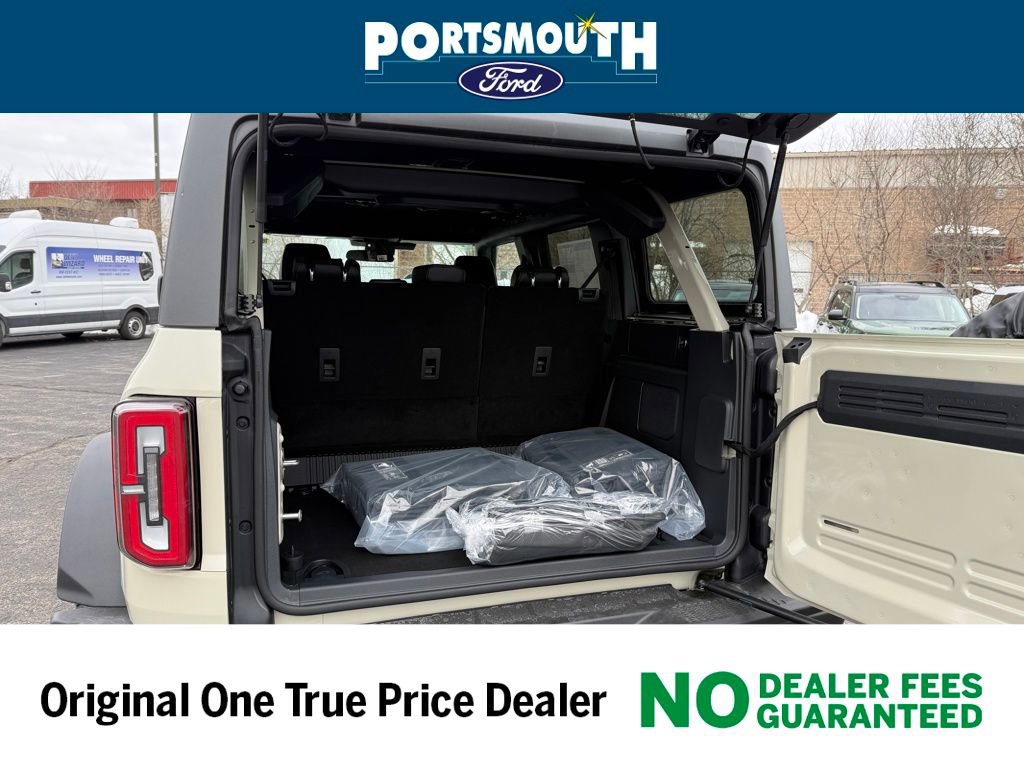New 2025 Ford Bronco Badlands w/ Sasquatch Package image 14