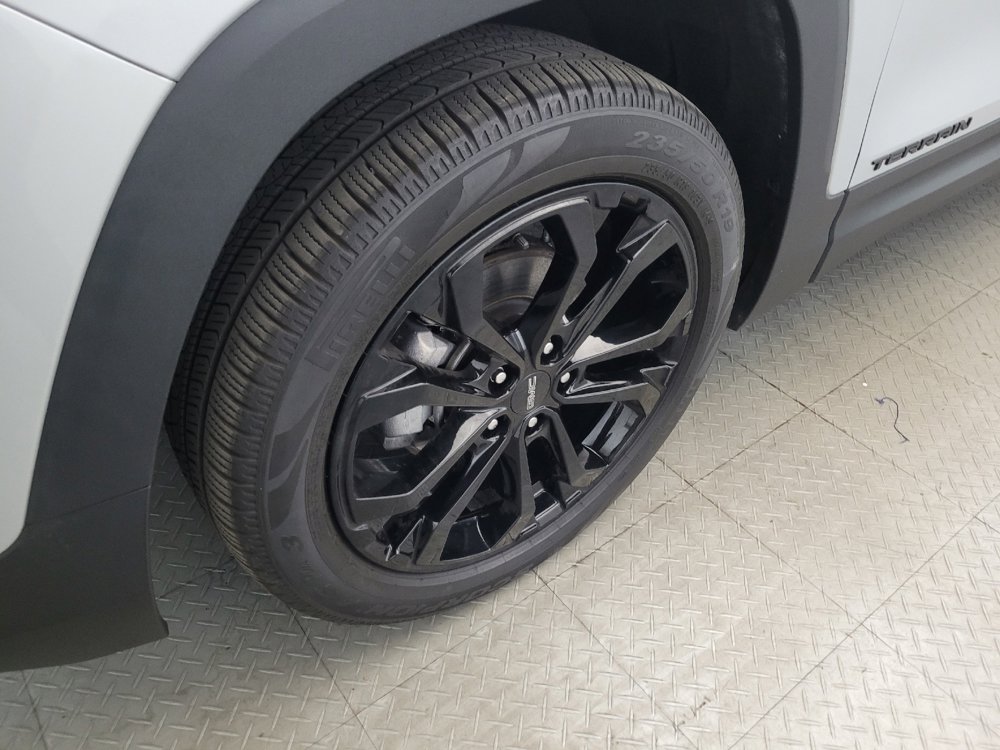 Used 2021 GMC Terrain SLT w/ Elevation Edition AWD/4WD image 31