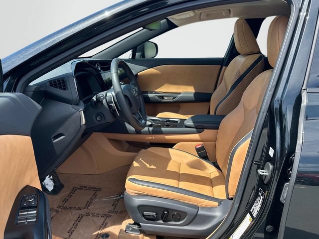 Used 2024 Lexus RZ 450e Premium AWD/4WD image 16
