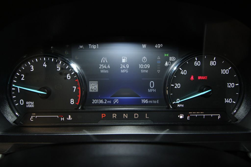 Used 2023 Ford Explorer XLT w/ Equipment Group 202A image 10