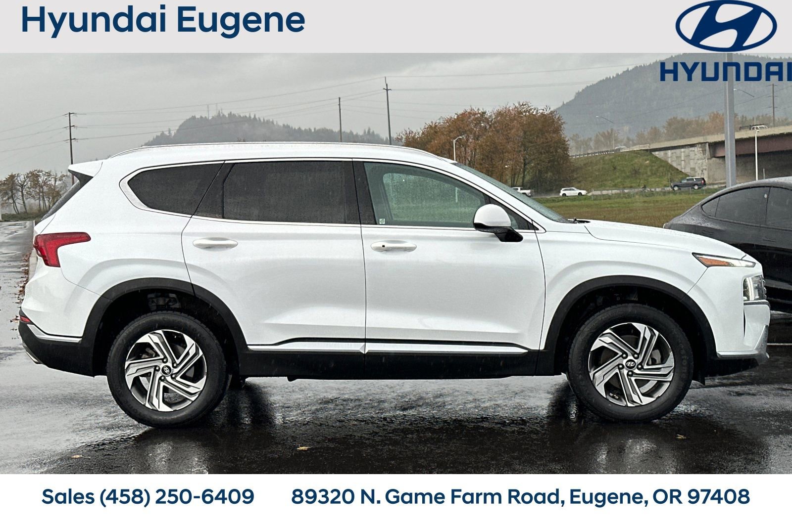 Used 2021 Hyundai Santa Fe SEL image 2