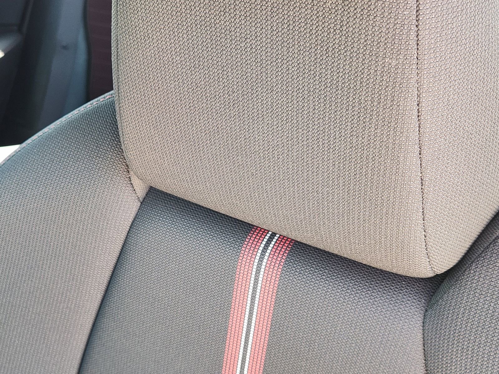 Used 2023 Toyota Corolla SE image 18