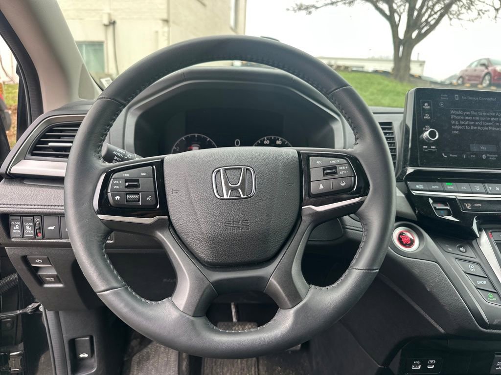 Used 2025 Honda Odyssey EX-L image 44