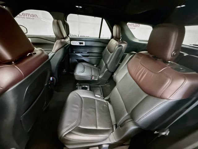 Used 2020 Ford Explorer Platinum w/ Premium Technology Package AWD/4WD image 26