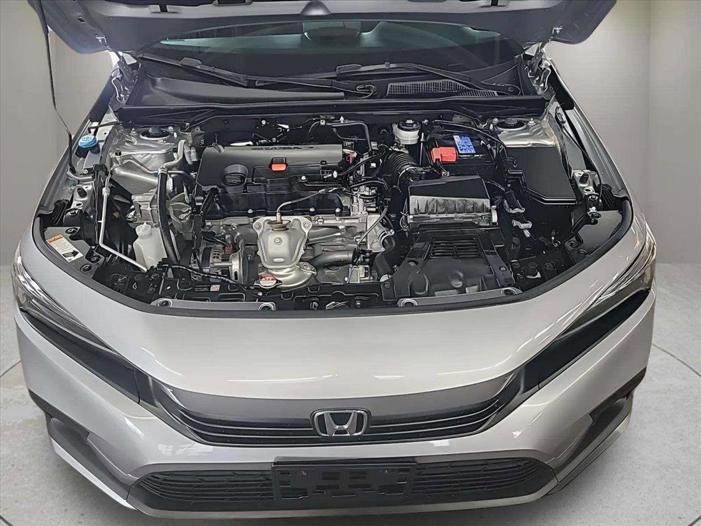 Used 2023 Honda Civic Sport image 9