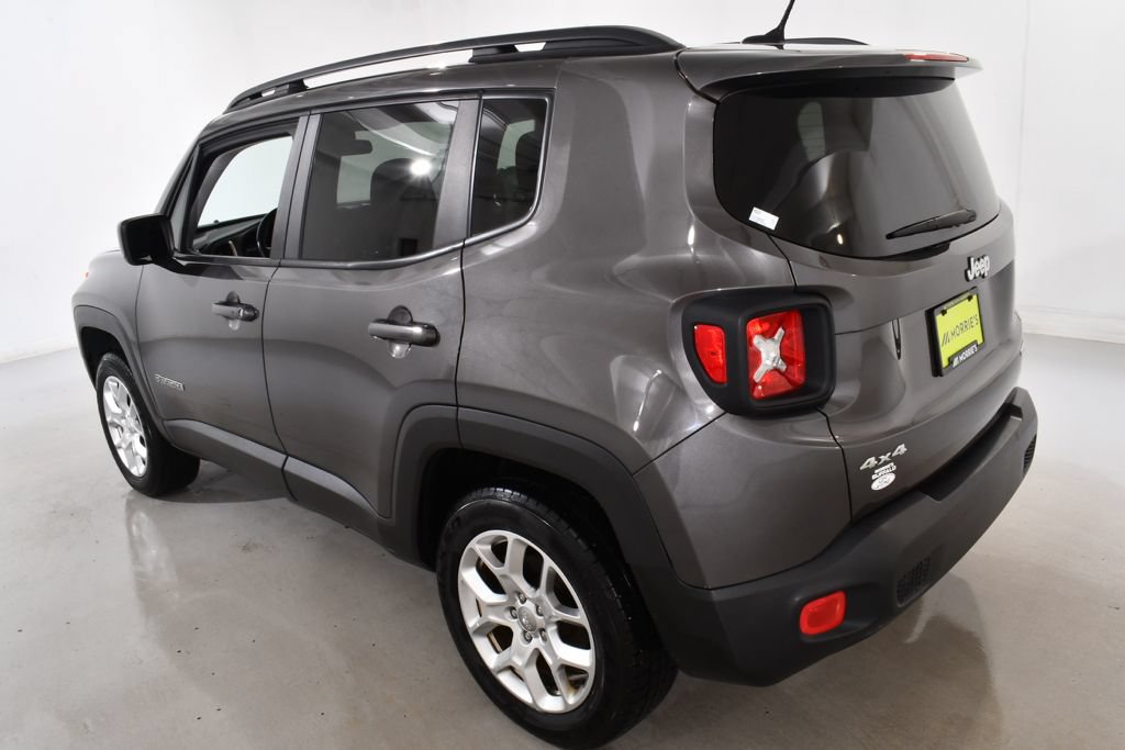 Used 2017 Jeep Renegade Latitude AWD/4WD image 15