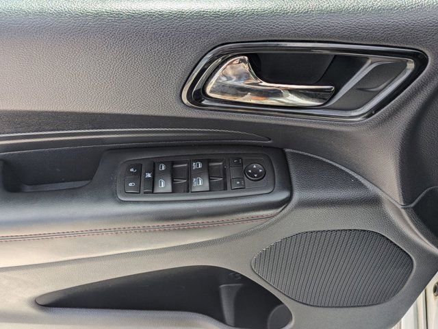 Used 2023 Dodge Durango GT image 19