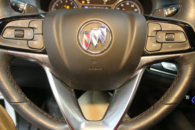 Used 2022 Buick Enclave Essence w/ Experience Buick Package image 22