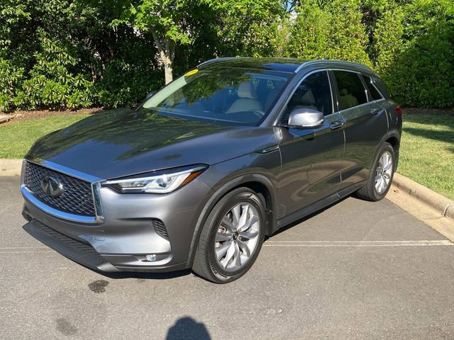 Used 2021 INFINITI QX50 Luxe FWD image 3