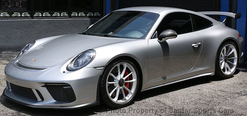 Used 2018 Porsche 911 GT3 w/ Sport Chrono Package RWD image 4