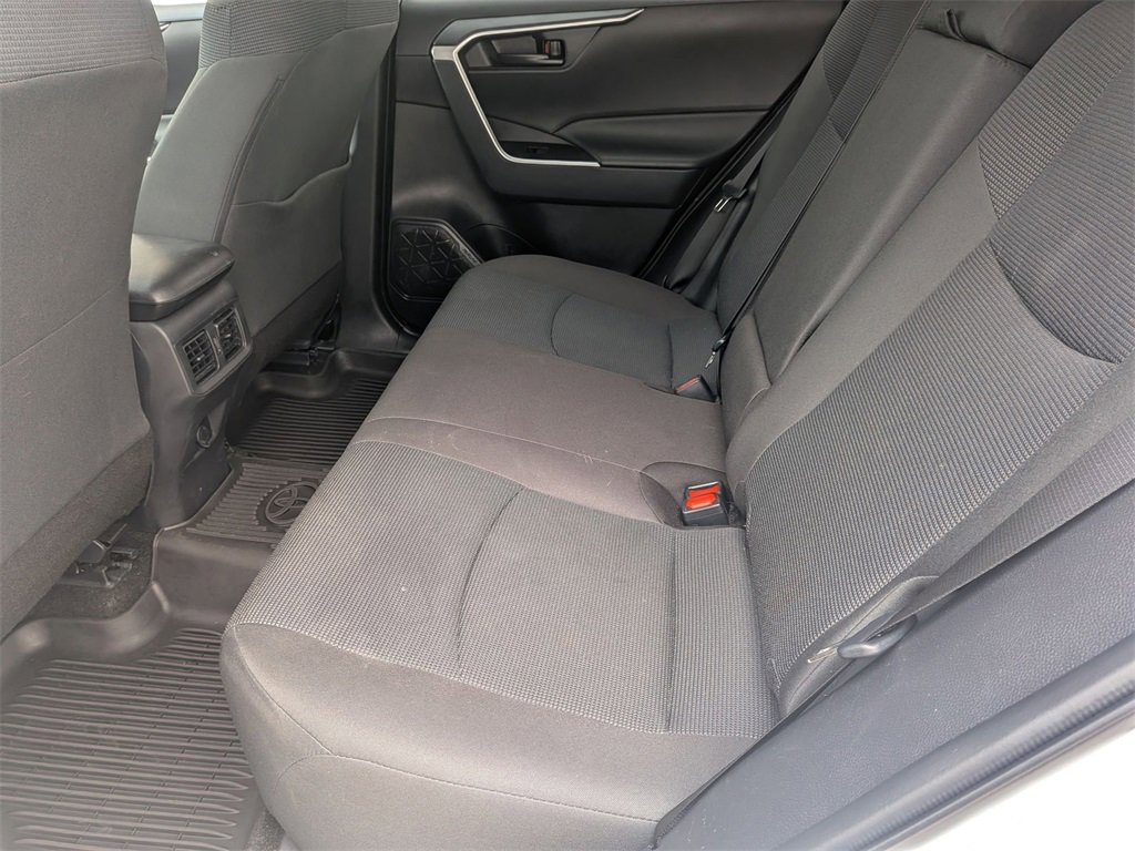 Used 2025 Toyota RAV4 LE image 29
