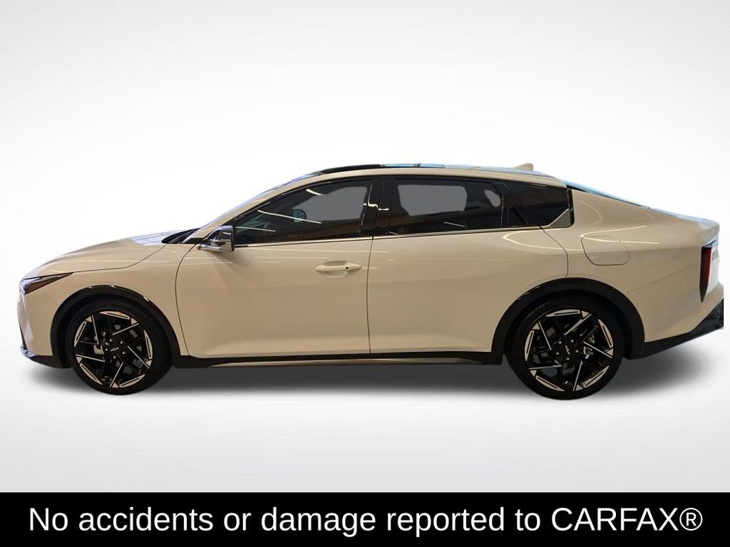 Used 2025 Kia K4 GT-Line w/ GT-Line Sunroof Package image 2