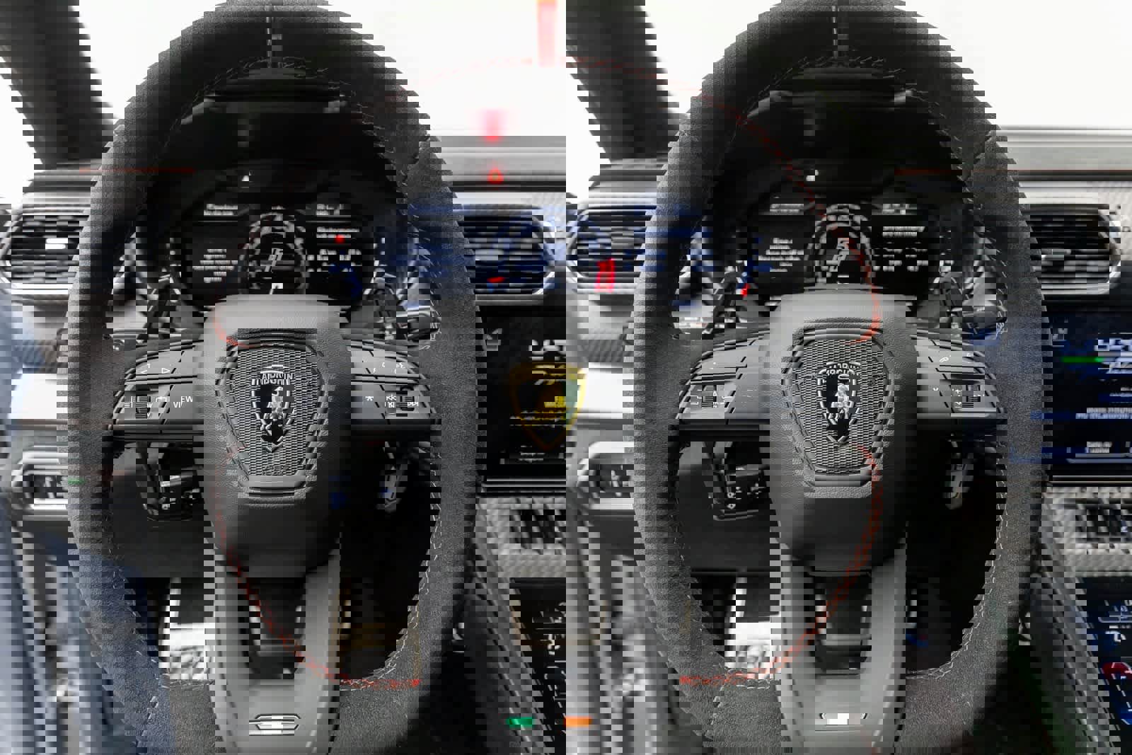 Used 2024 Lamborghini Urus Performante image 19