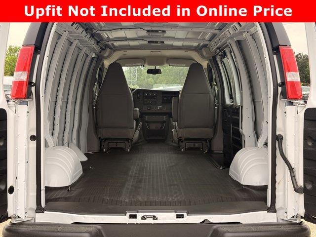 New 2025 Chevrolet Express 2500 w/ Driver Convenience Package image 10
