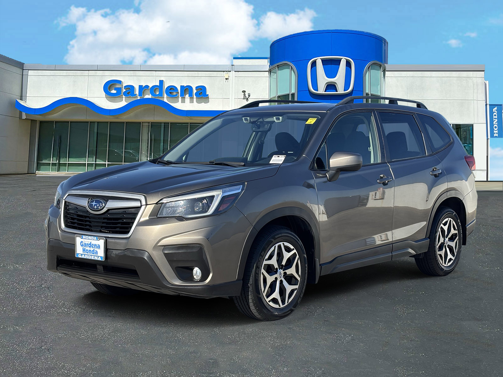 Used 2021 Subaru Forester Premium w/ Popular Package #1 AWD/4WD image 3
