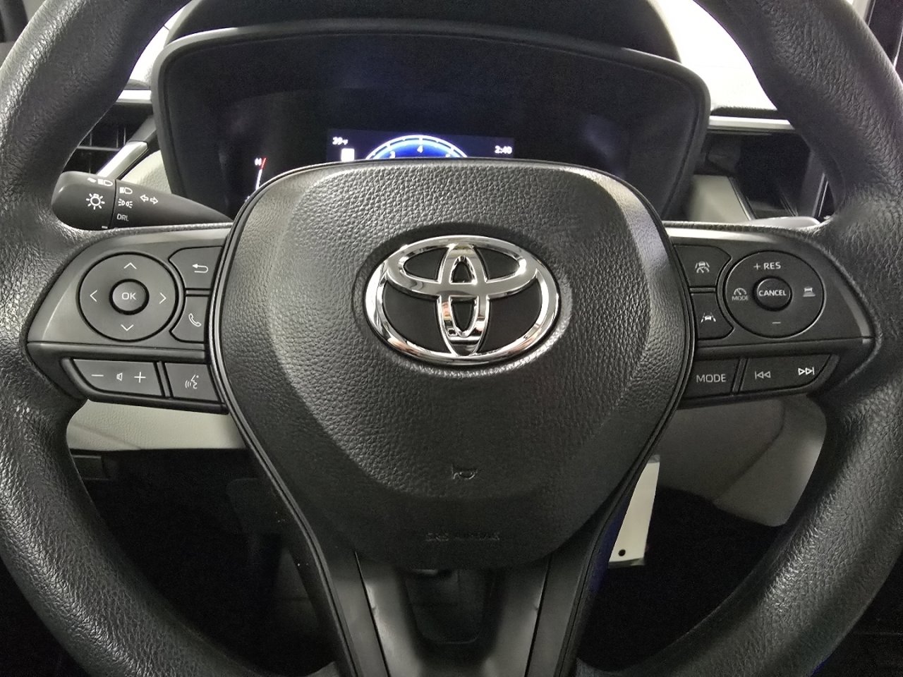 New 2026 Toyota Corolla Cross L image 25